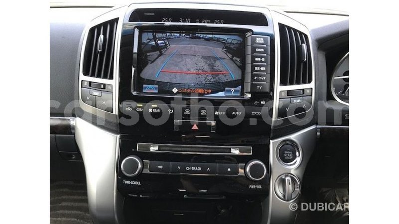 Big with watermark toyota land cruiser maseru import dubai 17885