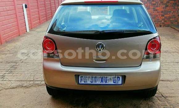Acheter Occasion Voiture Volkswagen Polo Beige à Butha–Buthe, Thaba-Tseka Acheter Occasion Voiture Volkswagen Polo Beige à Butha–Buthe, Thaba-Tseka