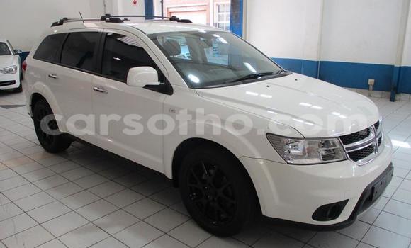 Sayi Na hannu Dodge Journey White Mota in Maseru a Maseru