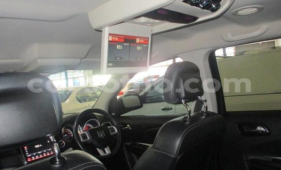 Sayi Na hannu Dodge Journey White Mota in Maseru a Maseru Sayi Na hannu Dodge Journey White Mota in Maseru a Maseru