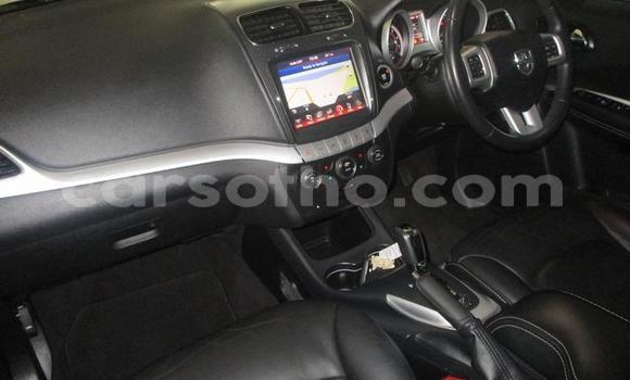 Sayi Na hannu Dodge Journey White Mota in Maseru a Maseru Sayi Na hannu Dodge Journey White Mota in Maseru a Maseru