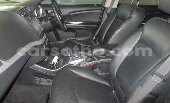 Sayi Na hannu Dodge Journey White Mota in Maseru a Maseru Sayi Na hannu Dodge Journey White Mota in Maseru a Maseru