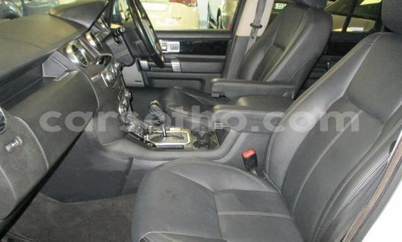 Acheter Occasion Voiture Land Rover Discovery Blanc à Maseru, Maseru Acheter Occasion Voiture Land Rover Discovery Blanc à Maseru, Maseru