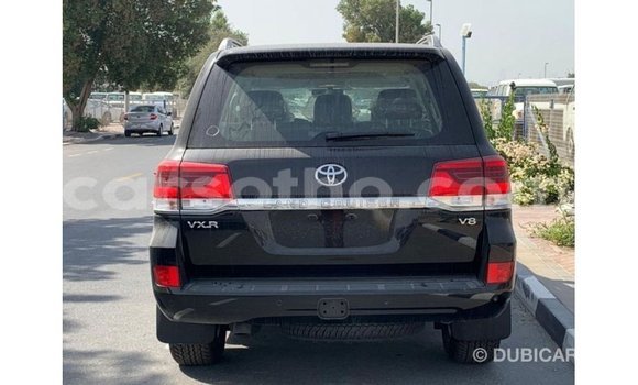 Buy Import Toyota Land Cruiser Black Car in Import - Dubai in Maseru Buy Import Toyota Land Cruiser Black Car in Import - Dubai in Maseru