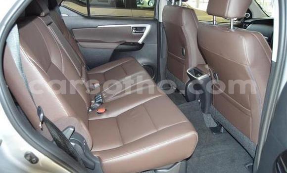 Buy Used Toyota Fortuner Silver Car in Thaba–Tseka in Mafeteng Buy Used Toyota Fortuner Silver Car in Thaba–Tseka in Mafeteng