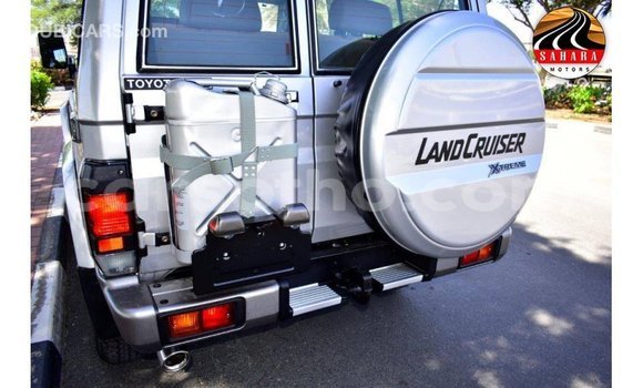 Acheter Import Voiture Toyota Land Cruiser Autre à Import - Dubai, Maseru Acheter Import Voiture Toyota Land Cruiser Autre à Import - Dubai, Maseru