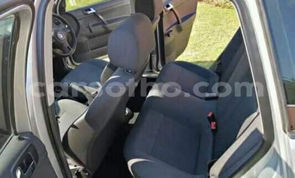 Buy Used Volkswagen Polo Beige Car in Hlotse in Leribe Buy Used Volkswagen Polo Beige Car in Hlotse in Leribe