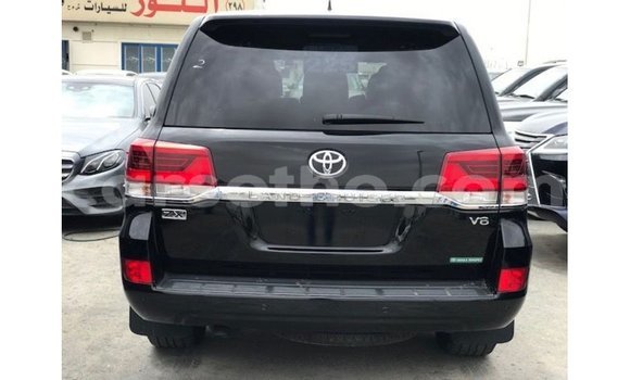 Buy Import Toyota Land Cruiser Black Car in Import - Dubai in Maseru Buy Import Toyota Land Cruiser Black Car in Import - Dubai in Maseru