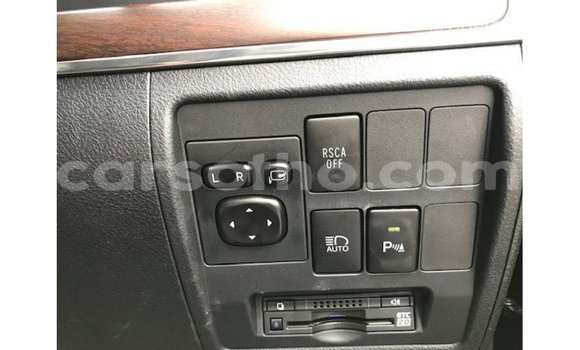 Buy Import Toyota Land Cruiser Black Car in Import - Dubai in Maseru Buy Import Toyota Land Cruiser Black Car in Import - Dubai in Maseru