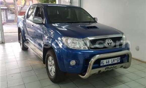 Acheter Occasion Voiture Toyota Hilux Bleu à Thaba–Tseka, Mafeteng Acheter Occasion Voiture Toyota Hilux Bleu à Thaba–Tseka, Mafeteng