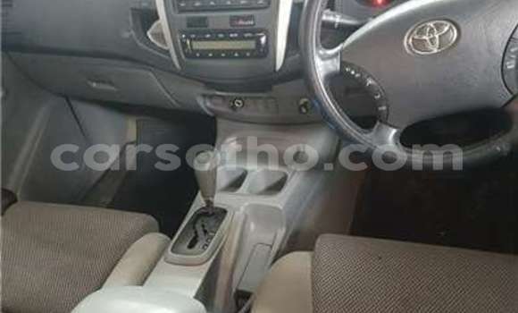 Acheter Occasion Voiture Toyota Hilux Bleu à Thaba–Tseka, Mafeteng Acheter Occasion Voiture Toyota Hilux Bleu à Thaba–Tseka, Mafeteng