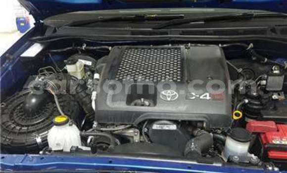 Acheter Occasion Voiture Toyota Hilux Bleu à Thaba–Tseka, Mafeteng Acheter Occasion Voiture Toyota Hilux Bleu à Thaba–Tseka, Mafeteng