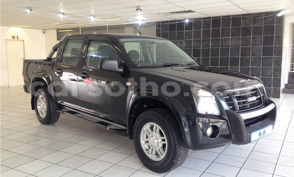 Acheter Occasion Voiture Isuzu KB Noir à Thaba–Tseka, Mafeteng Acheter Occasion Voiture Isuzu KB Noir à Thaba–Tseka, Mafeteng