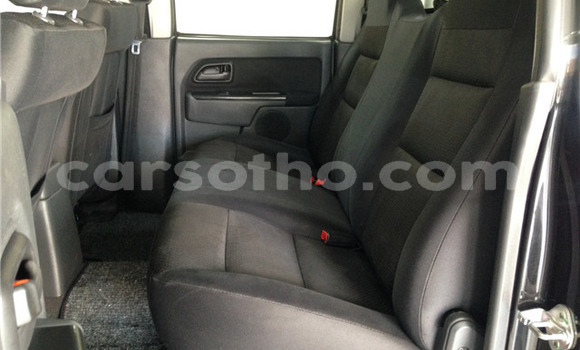 Acheter Occasion Voiture Isuzu KB Noir à Thaba–Tseka, Mafeteng Acheter Occasion Voiture Isuzu KB Noir à Thaba–Tseka, Mafeteng