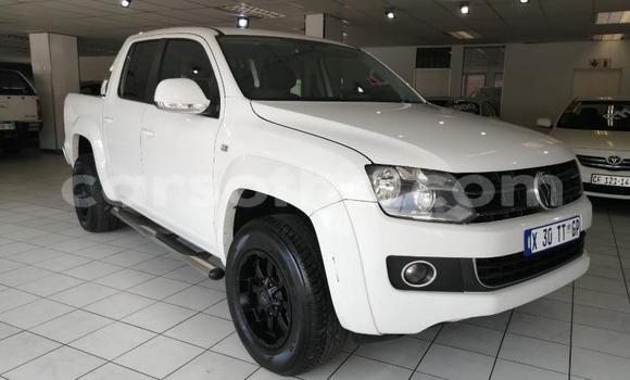 اشتري مستعمل Volkswagen Amarok White سيارة في Maseru في Maseru اشتري مستعمل Volkswagen Amarok White سيارة في Maseru في Maseru