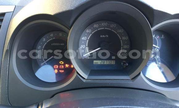 Acheter Occasion Voiture Toyota Hilux Blanc à Maputsoa, Leribe Acheter Occasion Voiture Toyota Hilux Blanc à Maputsoa, Leribe