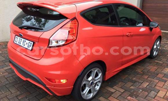 Sayi Na hannu Ford Fiesta ST Red Mota in Maputsoa a Leribe Sayi Na hannu Ford Fiesta ST Red Mota in Maputsoa a Leribe