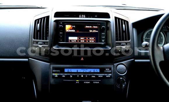 Acheter Occasion Voiture Toyota Land Cruiser Blanc à Maseru, Maseru Acheter Occasion Voiture Toyota Land Cruiser Blanc à Maseru, Maseru