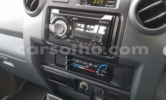 Acheter Occasion Voiture Toyota Land Cruiser Blanc à Maseru, Maseru Acheter Occasion Voiture Toyota Land Cruiser Blanc à Maseru, Maseru