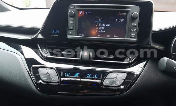 Sayi Na hannu Toyota C-HR White Mota in Maseru a Maseru Sayi Na hannu Toyota C-HR White Mota in Maseru a Maseru