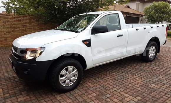 Buy Used Ford Ranger White Car in Maseru in Maseru Buy Used Ford Ranger White Car in Maseru in Maseru