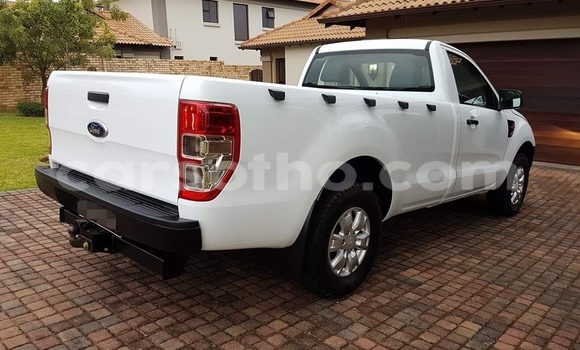 Buy Used Ford Ranger White Car in Maseru in Maseru Buy Used Ford Ranger White Car in Maseru in Maseru