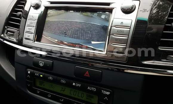 Sayi Na hannu Toyota Fortuner Silver Mota in Maseru a Maseru Sayi Na hannu Toyota Fortuner Silver Mota in Maseru a Maseru