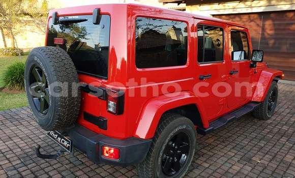 Sayi Na hannu Jeep Wrangler Red Mota in Maseru a Maseru Sayi Na hannu Jeep Wrangler Red Mota in Maseru a Maseru