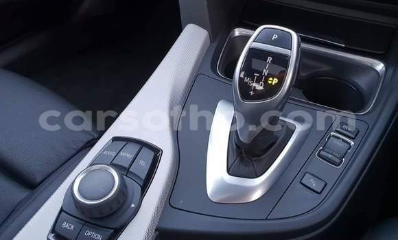 Sayi Na hannu BMW 3–Series White Mota in Maseru a Maseru Sayi Na hannu BMW 3–Series White Mota in Maseru a Maseru