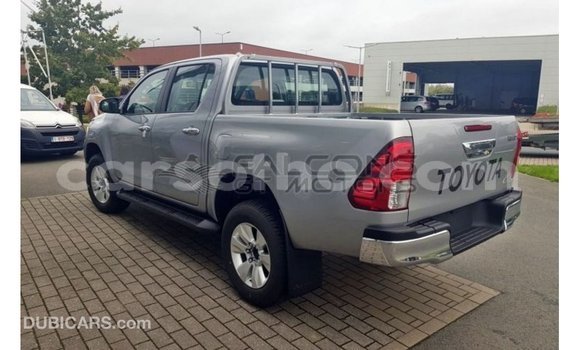 اشتري Imported Toyota Hilux Brown سيارة في Import - Dubai في Maseru اشتري Imported Toyota Hilux Brown سيارة في Import - Dubai في Maseru