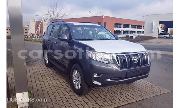 Sayi Imported Toyota Prado Black Mota in Import - Dubai a Maseru Sayi Imported Toyota Prado Black Mota in Import - Dubai a Maseru