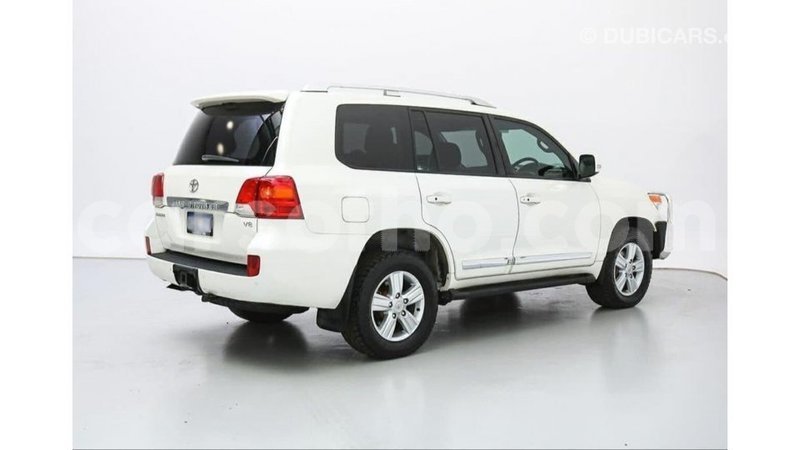 Big with watermark toyota land cruiser maseru import dubai 17994