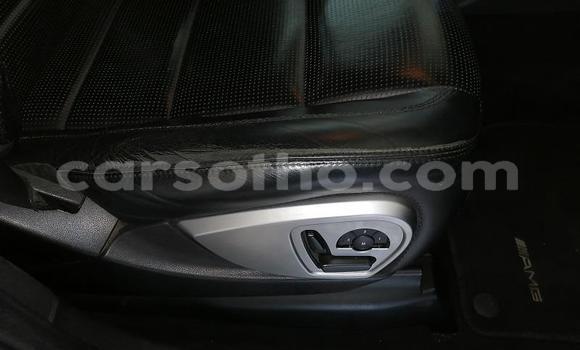 Acheter Occasion Voiture Mercedes-Benz ML–Class Blanc à Maseru, Maseru Acheter Occasion Voiture Mercedes-Benz ML–Class Blanc à Maseru, Maseru