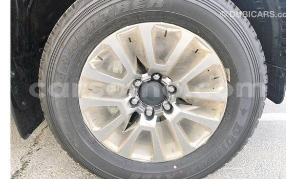 Acheter Import Voiture Toyota Prado Noir à Import - Dubai, Maseru Acheter Import Voiture Toyota Prado Noir à Import - Dubai, Maseru