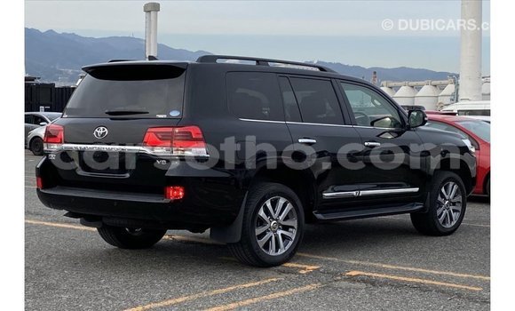 اشتري Imported Toyota Land Cruiser Black سيارة في Import - Dubai في Maseru اشتري Imported Toyota Land Cruiser Black سيارة في Import - Dubai في Maseru