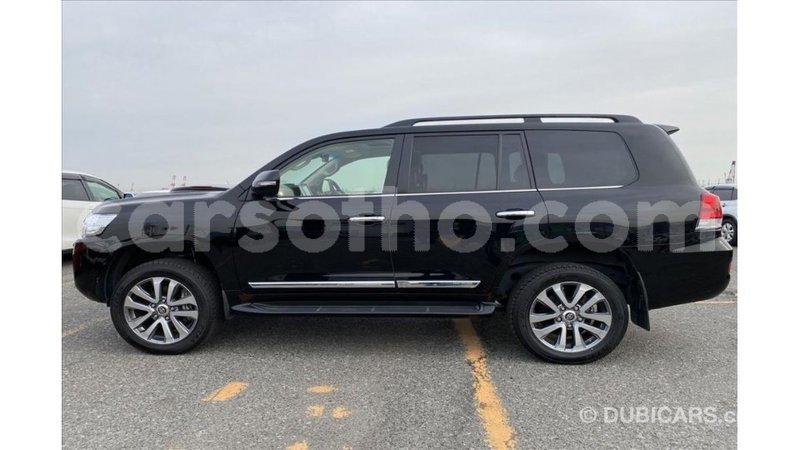 Big with watermark toyota land cruiser maseru import dubai 18012