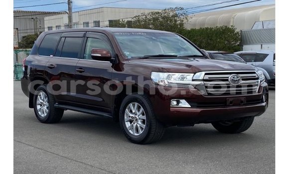 Sayi Imported Toyota Land Cruiser Red Mota in Import - Dubai a Maseru Sayi Imported Toyota Land Cruiser Red Mota in Import - Dubai a Maseru