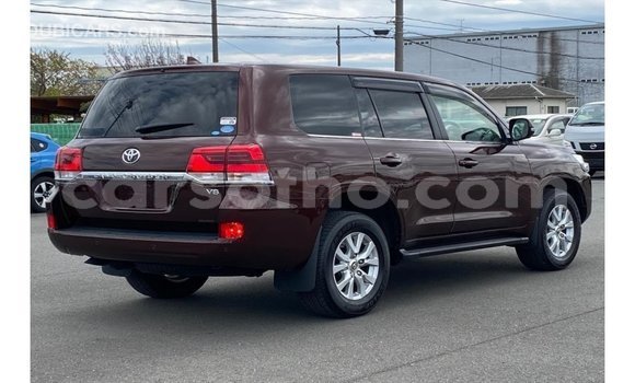 Sayi Imported Toyota Land Cruiser Red Mota in Import - Dubai a Maseru Sayi Imported Toyota Land Cruiser Red Mota in Import - Dubai a Maseru