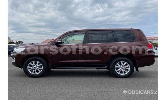 Sayi Imported Toyota Land Cruiser Red Mota in Import - Dubai a Maseru Sayi Imported Toyota Land Cruiser Red Mota in Import - Dubai a Maseru