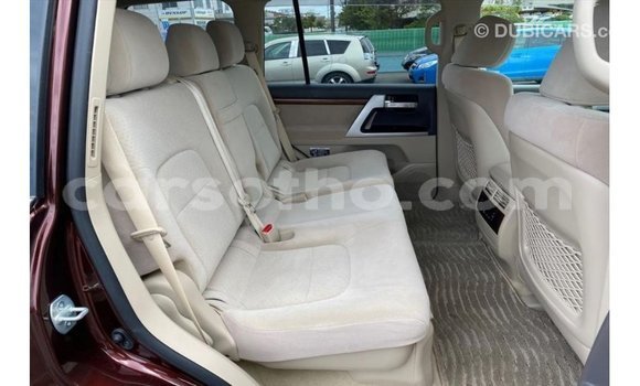 Sayi Imported Toyota Land Cruiser Red Mota in Import - Dubai a Maseru Sayi Imported Toyota Land Cruiser Red Mota in Import - Dubai a Maseru