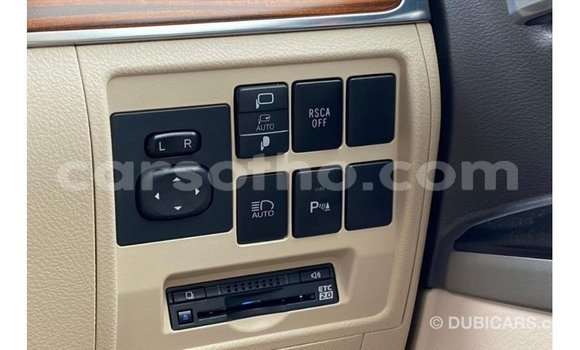 Sayi Imported Toyota Land Cruiser Red Mota in Import - Dubai a Maseru Sayi Imported Toyota Land Cruiser Red Mota in Import - Dubai a Maseru