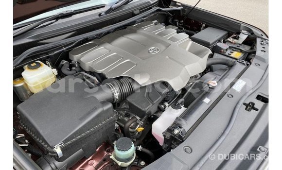 Sayi Imported Toyota Land Cruiser Red Mota in Import - Dubai a Maseru Sayi Imported Toyota Land Cruiser Red Mota in Import - Dubai a Maseru