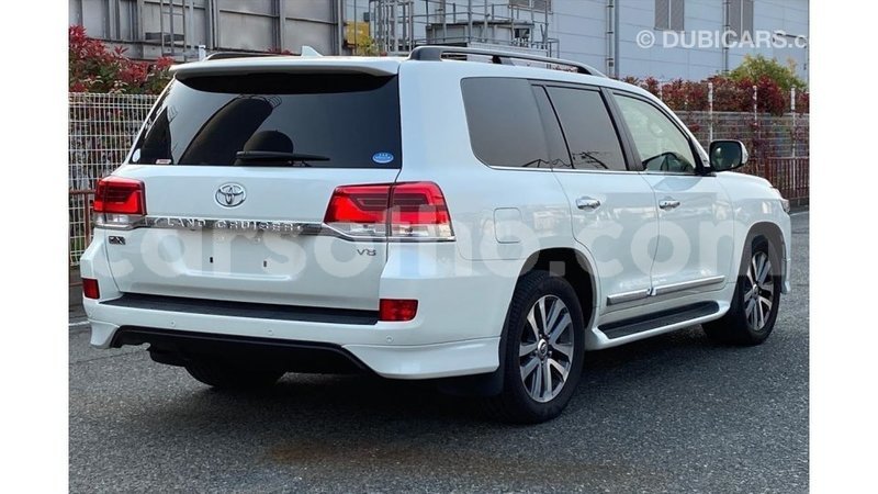 Big with watermark toyota land cruiser maseru import dubai 18014