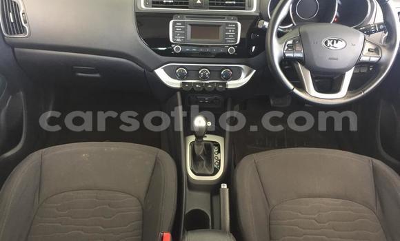 Sayi Na hannu Kia Rio White Mota in Maseru a Maseru Sayi Na hannu Kia Rio White Mota in Maseru a Maseru