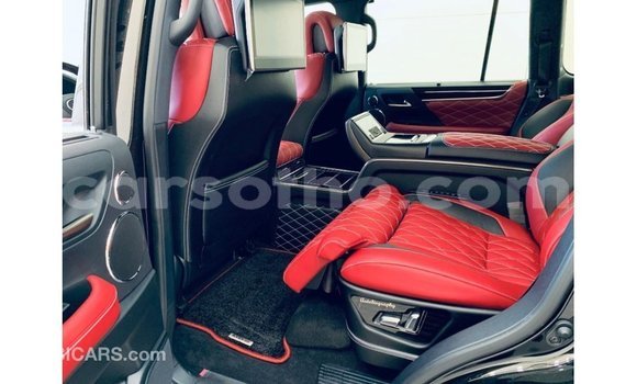 Sayi Imported Lexus LX Black Mota in Import - Dubai a Maseru Sayi Imported Lexus LX Black Mota in Import - Dubai a Maseru