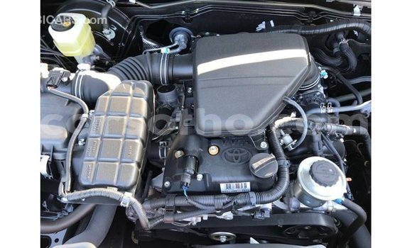 Sayi Imported Toyota Prado Black Mota in Import - Dubai a Maseru Sayi Imported Toyota Prado Black Mota in Import - Dubai a Maseru