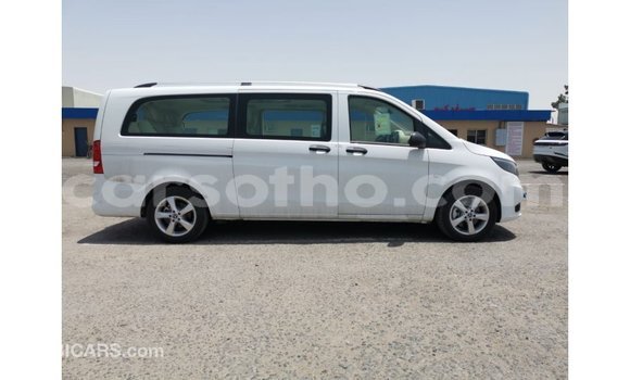 Sayi Imported Mercedes-Benz Vito White Mota in Import - Dubai a Maseru Sayi Imported Mercedes-Benz Vito White Mota in Import - Dubai a Maseru