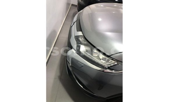 Sayi Imported Mitsubishi Outlander Black Mota in Import - Dubai a Maseru Sayi Imported Mitsubishi Outlander Black Mota in Import - Dubai a Maseru