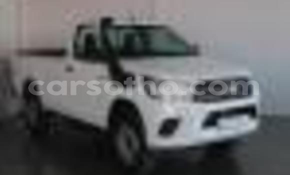 اشتري مستعمل Toyota Hilux White سيارة في Butha Buthe في Butha-Buthe اشتري مستعمل Toyota Hilux White سيارة في Butha Buthe في Butha-Buthe