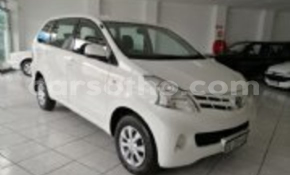 Sayi Na hannu Toyota Avanza White Mota in Maseru a Maseru Sayi Na hannu Toyota Avanza White Mota in Maseru a Maseru